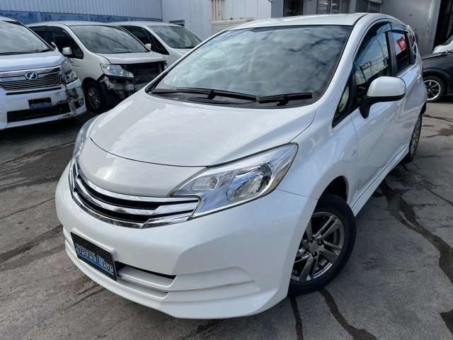 ☆スーパーチャージャー☆純正SDナビ☆CD☆DVD☆フルセグ☆ETC☆プッシュスタート☆エンスタ☆アイドリングストップ☆オートエアコン☆純正AW☆電格ミラー☆盗難防止装置☆当社は一台一台実際に見て仕入れ☆