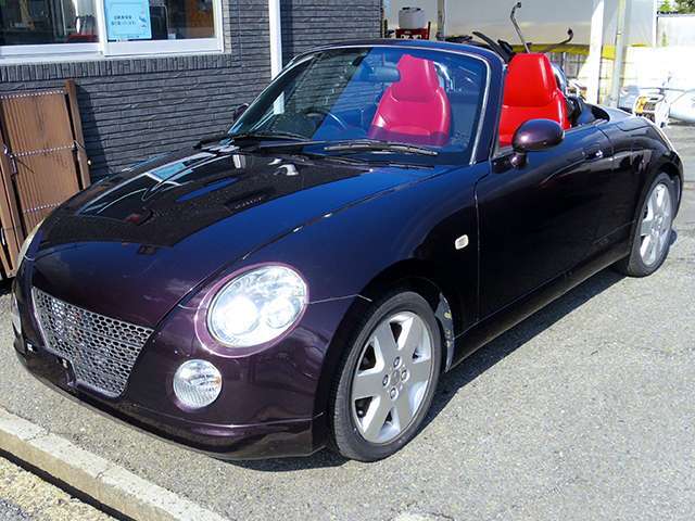 フルオープンで走るコペンってかっこいいですよね！元々かなり高額な車なのでしっかりとした作りになってます！