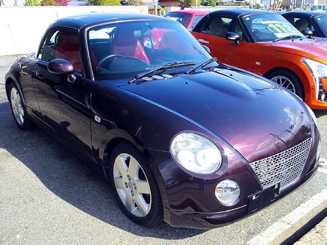 入庫した在庫は当店で徹底的に外装・内装クリーニングを施しておりますので、内外装共に非常に綺麗です！！