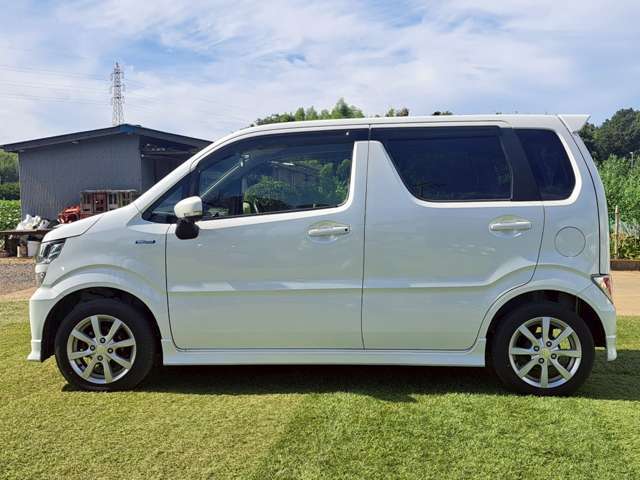 当店ではYouTubeにもお車の動画を上げております！遠方の方や中々現車確認へ来られない方！是非一度見て見てください！