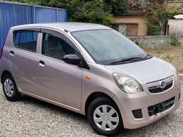 低走行車両！年式相応の小傷はございますがキレイなお車になります！