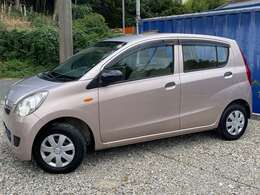 低走行車両！年式相応の小傷はございますがキレイなお車になります！