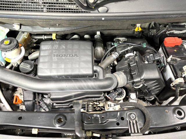 親切・丁寧な専門メカニックスタッフが応対！・車検・点検整備・事故等の修理などアフターサービスも安心。お車のカスタマイズもネクステージのサービススタッフまでご相談ください！