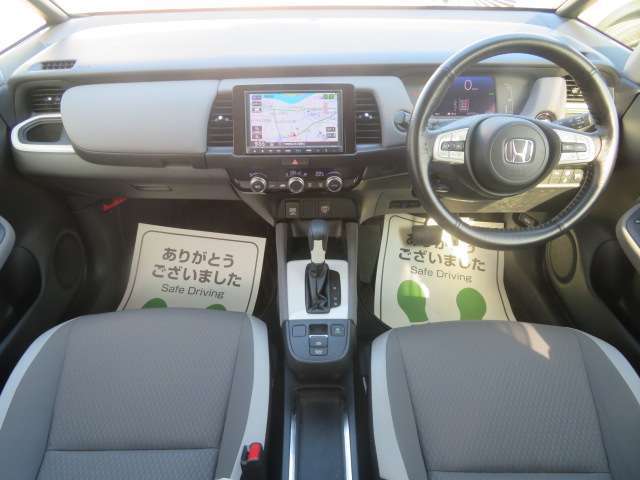 インパネ周りの画像です！展示場もショールームも清潔を心掛けておりますので、ごゆっくりとおくつろぎ頂けると思います！