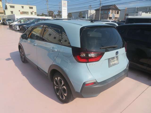 左後ろからの画像です！日々お買い得車両続々入庫しております！