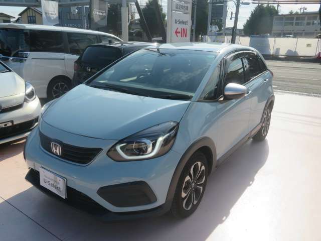 左前からの画像です！当店でしたら、車両販売、買取、車検、点検、一般整備、鈑金、任意保険、その他お車の事でしたらトータルサポート致します！