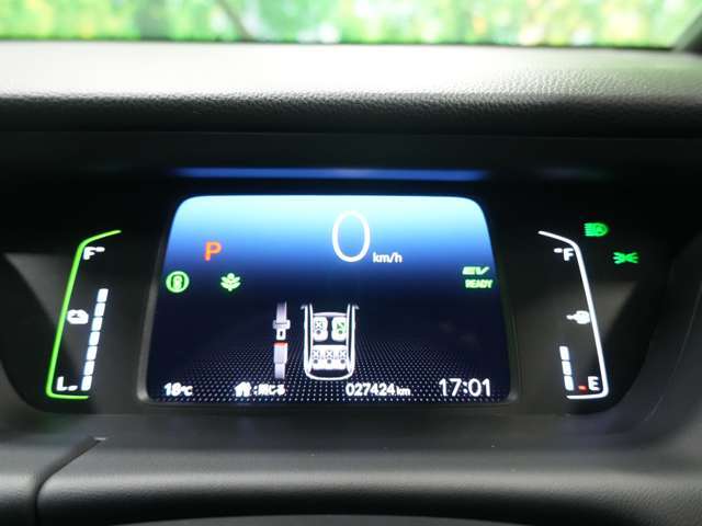 『国産車、輸入車専用の工場完備♪♪』全車保証付きです。走行距離無制限保証をお客様ご自身でおクルマに合わせてお選び頂ける有料保証ございます。サービスサポート当社加入実績率100％☆業界ハイクオリティ水準