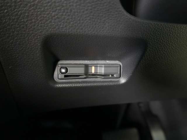 抗菌・消臭・防汚に最適！！【ルームコーティング施工】もオススメです。オゾン除菌や専門業者様によって車内をクリーンに保つことができます。希望番号OK♪お誕生日記念日、お好きな数字をナンバーにしませんか？