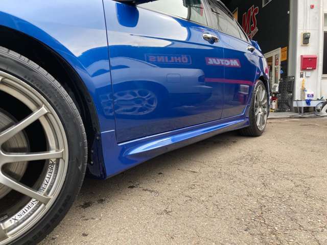 サイドも珍しい無限スポイラー！