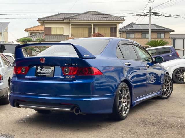 ETCや車高調・マフラーなど納車時のカスタムや追加整備等もお気軽にご相談ください。