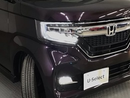 【LEDヘッドライト】ディスチャージヘッドライト（HID）と同等の明るさで、夜道や雨天走行が明るく視界良好！！　フォグライトも装備で、安心感さらにUPです♪安心ドライブを楽しんで下さい♪