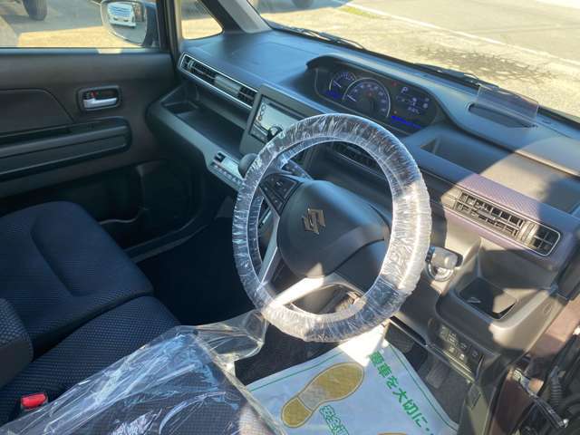 展示車両は厳正な車両チェックを実施しております。中古車を安心してお乗りいただくために・・・当社中古車は全車60日もしくは3000kmの安心保証付きです！