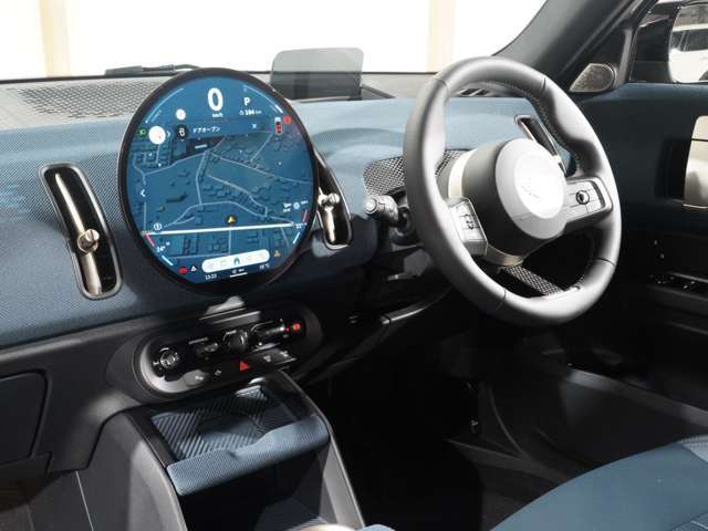 ■お車でのアクセスは 首都高速「用賀IC」 や第三京浜「玉川IC」からもすぐ近く！■電車でお越しの際は、東急大井町線「上野毛駅」 もしくは、東急田園都市線「用賀駅」が最寄り駅になります。