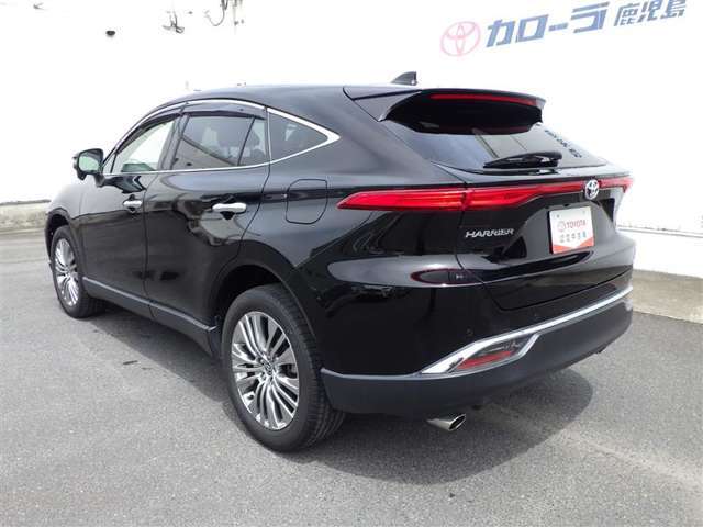 トヨタ認定中古車保証付！（1年間、距離無制限　HV車はHV保証付）　別途延長保証もご用意しております♪　ぜひ現車を確認にご来店ください