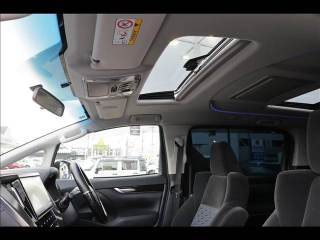 多彩なオプション品多数取り扱っております！ワコーケミカル品販売代理店！車両販売だけにとどまらず、お車を末永くお乗り頂けるよう、アフターフォローもサポートさせて頂きます！