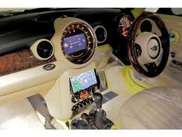DIATONE SOUND. NAVI NR-MZ200 Premi・バックカメラ付きHDDナビ地デジUSB・Bluetoothインストール・ウッドコンビステアリング・コノリーレザーセンターボス