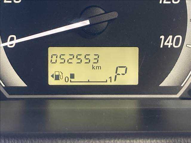 ☆内外装クリーニング☆車の隅々まで徹底的にクリーニングを行っておりますので内外装ともに綺麗な状態でご納車いたします！
