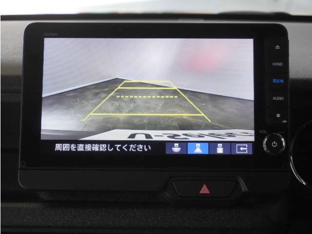 ◆バックカメラ◆リバースにするだけで映ります、後方の安全確認や、狭い駐車場での車庫入れ、雨の日や夜間など視界の悪い時に便利です！安全にバックする為には欠かせない装備です。