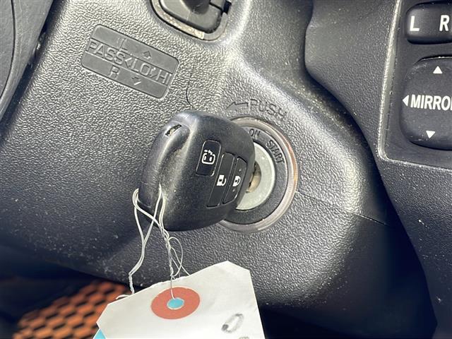 店舗にて現車の確認もいただけますので、お電話で在庫のご確認の上是非ご来店くださいませ！！！