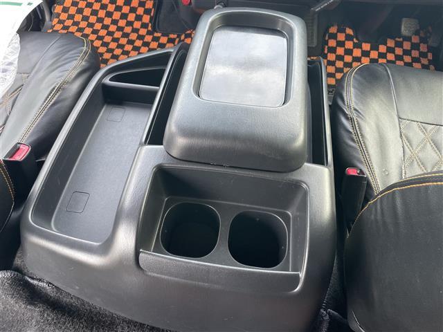 店舗にて現車の確認もいただけますので、お電話で在庫のご確認の上是非ご来店くださいませ！！！