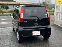 外装は目立たない小キズのみですので修復の必要はございません。