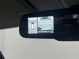 【バックミラー】『バックミラー周辺』の画像になります。写真の内容に関してご不明点、ご質問等がございましたらお気軽にガリバー店舗までお問い合わせください。