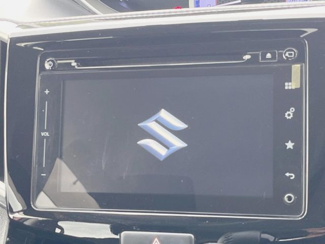 【ナビゲーション】使いやすいナビで目的地までしっかり案内してくれます。各種オーディオ再生機能も充実しており、お車の運転がさらに楽しくなります！！