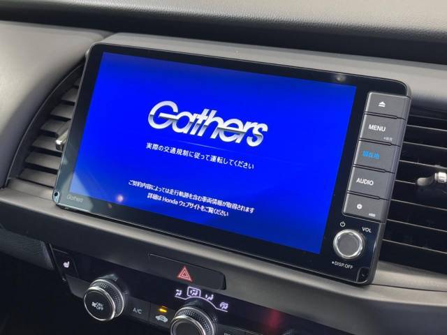 【純正9型ナビ】人気の純正ナビを装備。オーディオ機能も充実しており、Bluetooth接続すればお持ちのスマホやMP3プレイヤーの音楽を再生可能！毎日の運転がさらに楽しくなります！！