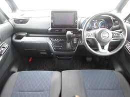 ご納車後も安心なプレミアム保証をご提案いたします。ナビや電装品、エアコンなども含めた600項目の充実した保証内容と安心のロードサービス付帯でサポートいたします。詳細はお尋ねください。