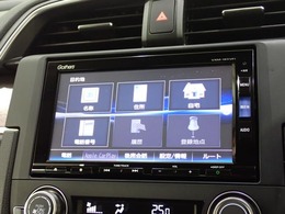 【ナビゲーション】ホンダ純正ギャザズナビVXM-185VFiを装備。AppleCarPlay/AM/FM/CD/DVD再生/Bluetooth/フルセグTV/録音再生機能がご利用いただけます