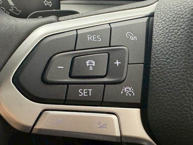 【レーダークルーズコントロール】装備で高速道路の運転も楽々です！