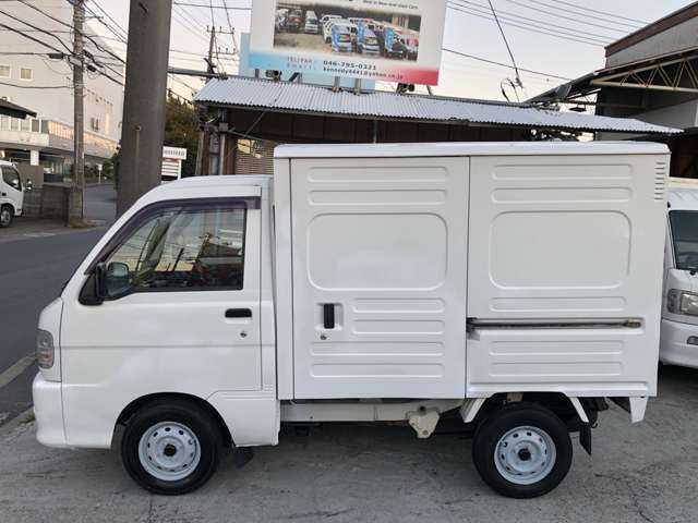 当店では、現金、クレジットカード、オートローンのお取り扱いが可能です☆