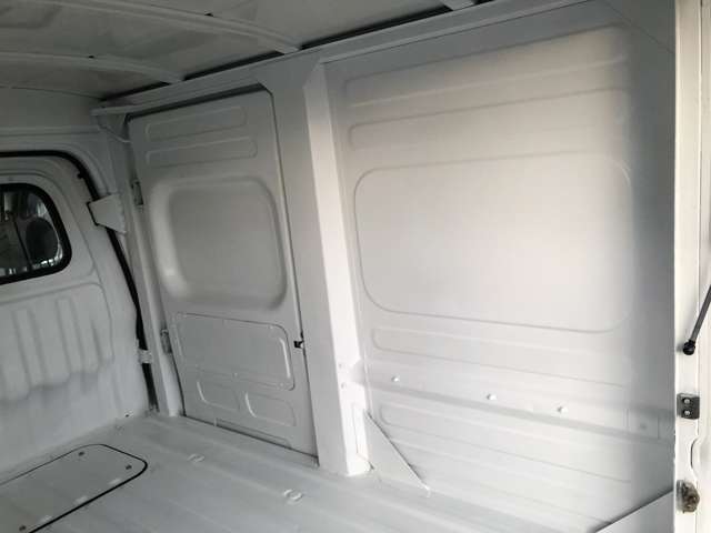 神奈川県、東京都にお住いの方は軽貨物(事業用ナンバー)登録可能です。納車後、即業務にお使いいただけます！