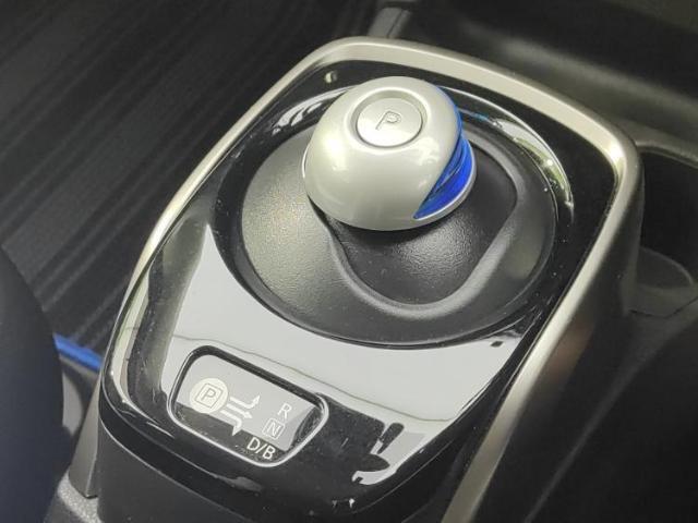 お車に合わせて無料保証以外にも、保証範囲、期間、距離を拡充させた有料保証もご用意しております！中古車の購入が初めてで不安・・・というお客様もご安心ください！