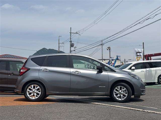 ■□■□■ 登録（届出）済未使用車はノルマ達成のために作られた走行100km未満、かつ初度登録または初度届出された車両でいわゆるアウトレット車です！】 ■□■□■