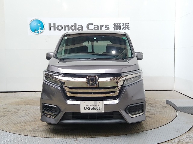 Honda認定中古車はU-Select保証1年付きで、有料で最長5年まで延長可能です。またU-Select　Premium保証の中古車は無料保証2年付きで、有料で最長5年まで延長可能です。