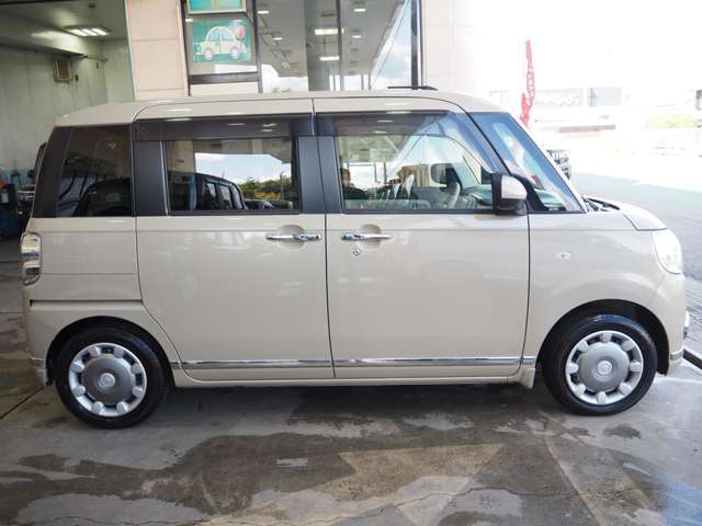 （株）あっぷる関西は業界経験者多数！！新車ディーラー営業・大手中古車ディーラー営業・新車ディーラー整備士など、豊富な知識と経験をお客様の車選びや納車後のサポートをお手伝いさせて頂きます。