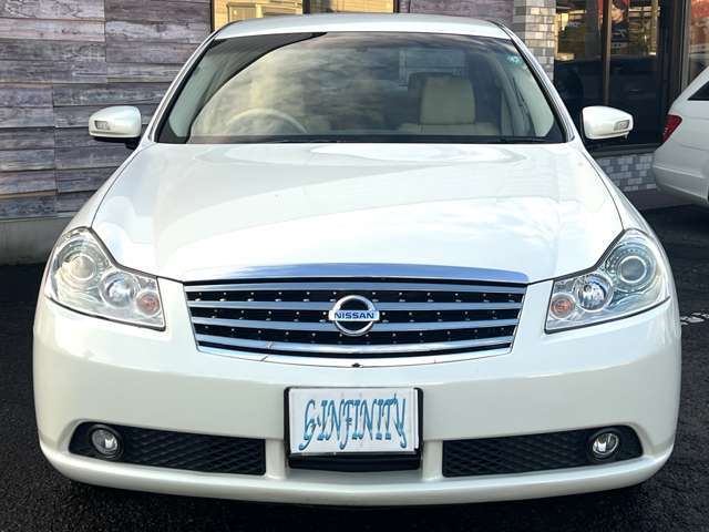 雨や風などで付着したほこりや砂などがせっかくのキレイなボディーを傷つけてしまいます。コーティングをしておくことでボディーそのものが傷つく事を防ぐことができます♪