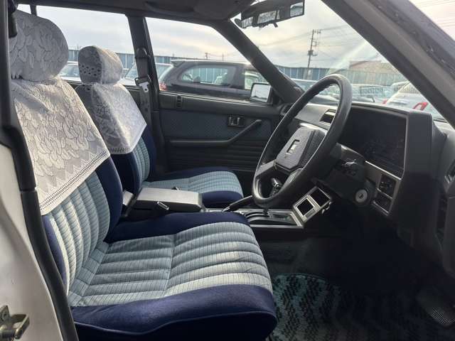 日産 スカイライン HR30 フロアAT 1983年 11.8万キロ (千葉県