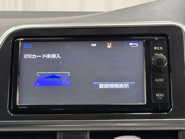 ナビ画面に連動したETCを装備しています。　過去に利用した利用料金も一目で分かって、とっても便利です。　ETCの抜き忘れ、挿し忘れも警告してくれるので安心ですね。