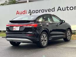 2023年モデル　弊社元デモカー　19AW　ブラックレザー　マトリクスLEDヘッドライト　サラウンドビューカメラ　アダプティブクルコン　サイド＆レーンアシスト　シートヒーター　電動テールゲート　コーナーセンサー