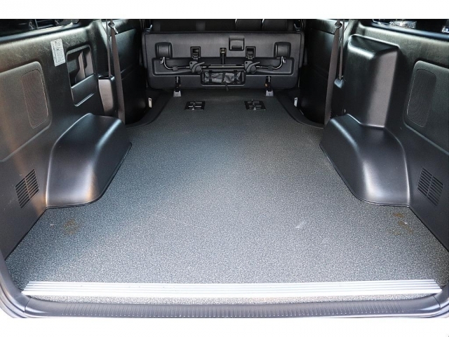 ハイエースセカンド高崎店にて展示中♪027-384-3591