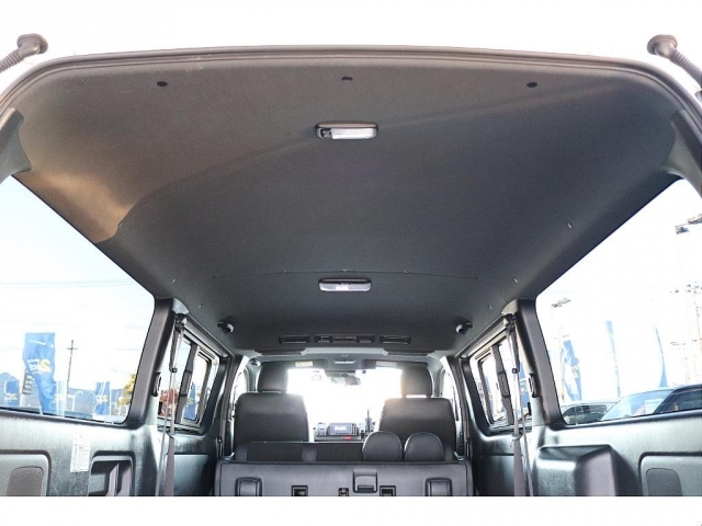 ハイエースセカンド高崎店にて展示中♪027-384-3591