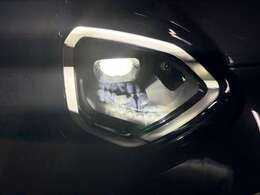 LEDも新設計となり、ハイビームまでオートになりました