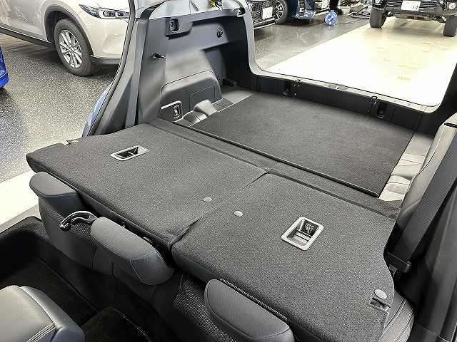 カーセブン3つの安心宣言！1.車の素性が明確！2.不安を一掃！3.第三者機関の査定済み！お客様がご購入の際に不安が無い様に準備をしております。詳しい内容は次の写真をご覧下さい！