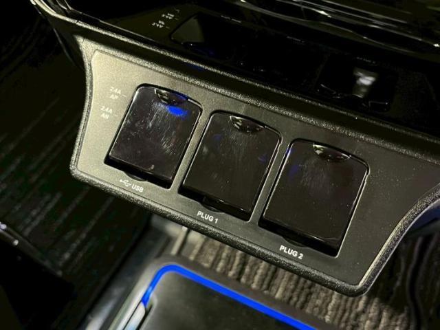 国産車から輸入車まで多様なお客様のニーズのお応えできるように、全国規模で豊富な在庫展開！車のことならWECARSへ！