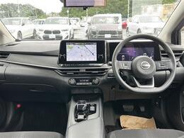 【インパネ全体】車内の雰囲気でお車の印象も変わります。自分好みのお車を見つけていきましょう！