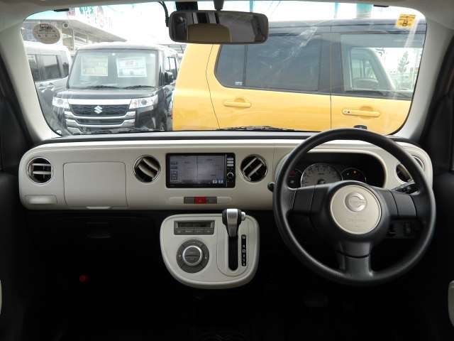 自動車保険の見直しも無料で行っております♪