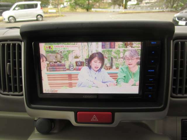 フルセグTVも映りますので快適にドライブができます！