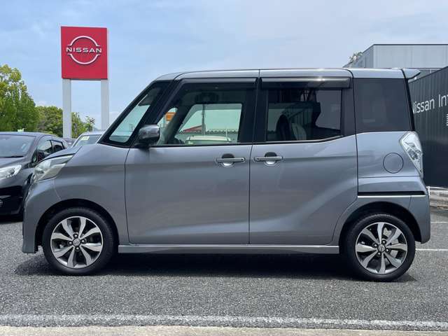 ☆当店は新車店舗の山口吉敷店と同じ敷地にございますので、新車もごゆっくりご覧いただけます。サービス工場は山口運輸支局指定工場でございますので、車検・点検など安心してカーライフをお任せ下さい。